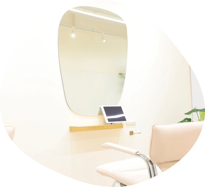 髪質改善できる人形町のヘアサロンyoyoの店内イメージ